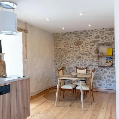 Rénové, Charme Naturel Et Authenticité Au Cœur Du Village Sorède