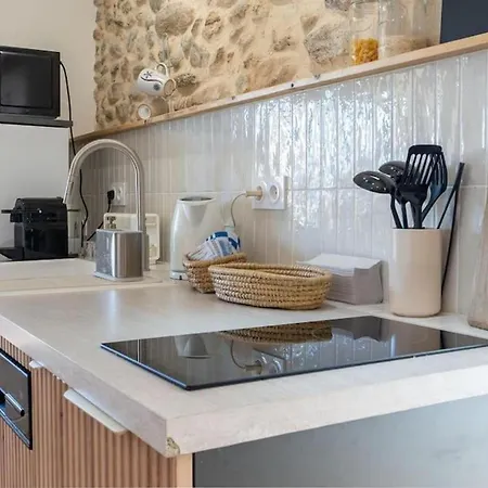 Renove, Charme Naturel Et Authenticite Au Coeur Du Village Apartmán *