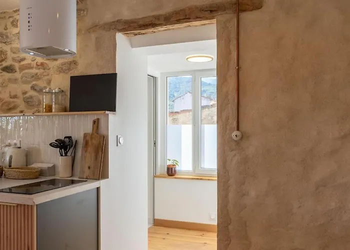 Renove, Charme Naturel Et Authenticite Au Coeur Du Village * Sorède